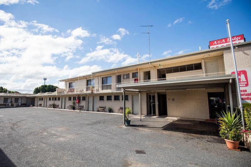 A&A Lodge Motel Emerald Luaran gambar